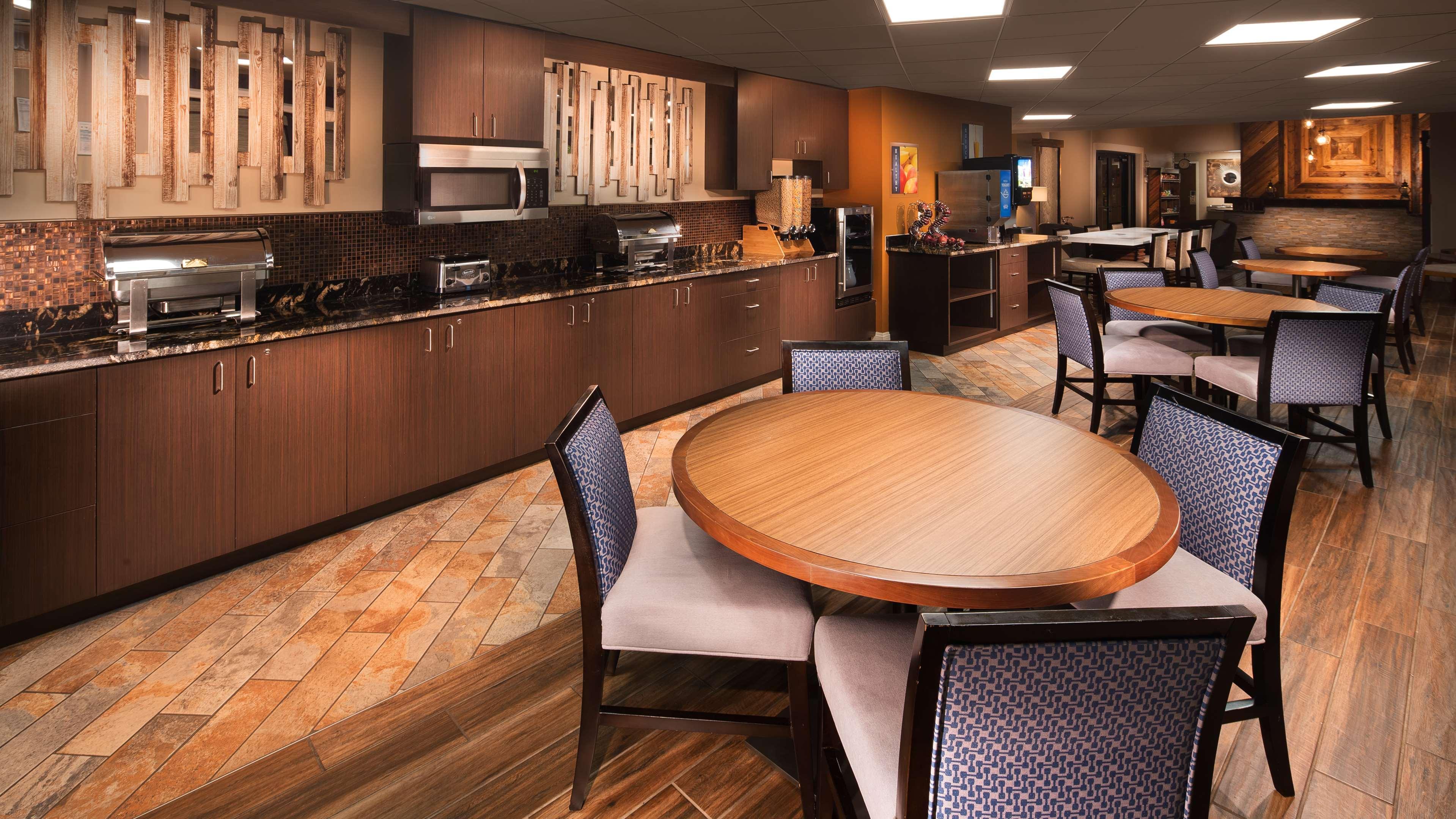 Best Western Warm Springs Hotel And Event Center Ngoại thất bức ảnh